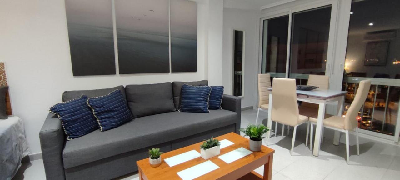 Turisstiko Playa Carvajal Apartment ฟูเอนฮิโรลา ภายนอก รูปภาพ