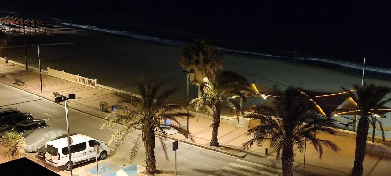Turisstiko Playa Carvajal Apartment ฟูเอนฮิโรลา ภายนอก รูปภาพ