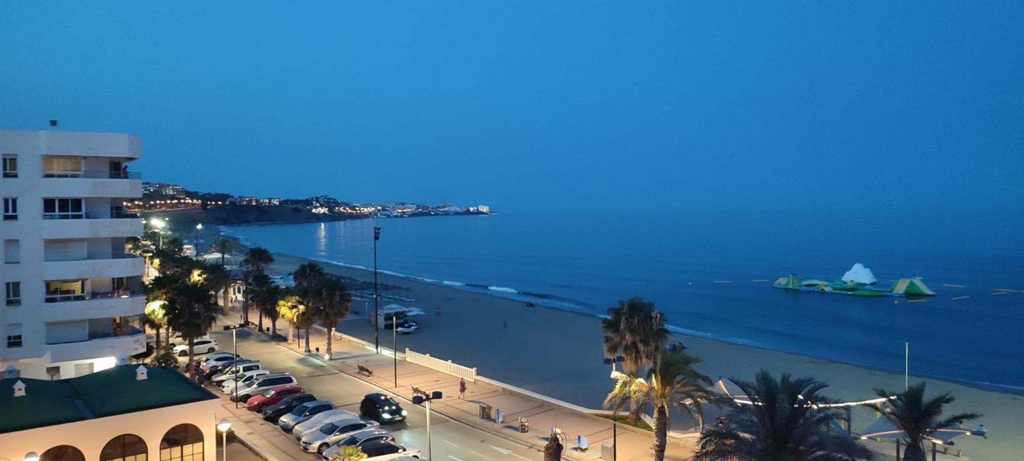 Turisstiko Playa Carvajal Apartment ฟูเอนฮิโรลา ภายนอก รูปภาพ